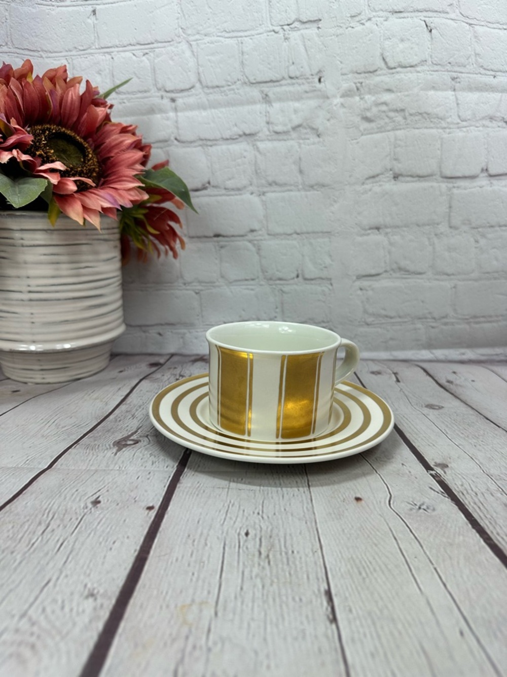 Fifth Avenue by Mikasa Flat Demitasse Cup & Saucer Set gold cream stripe